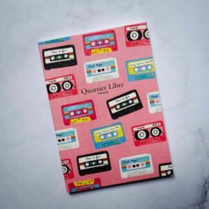 petit carnet style rétro avec cassettes